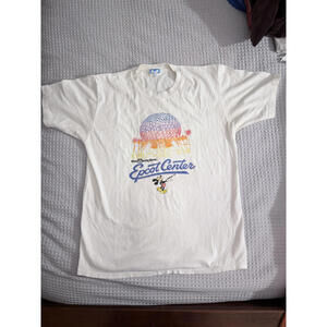 Vintage Walt Disney World Epcot Center T-Shirt with Mickey Mouse - Size Large
